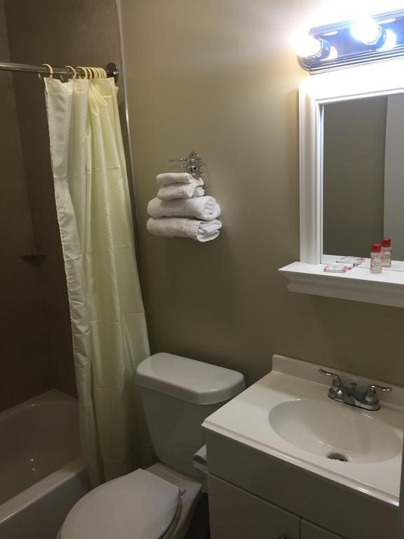 Scottish Inn And Suites - Bensalem-Philadelphia Екстер'єр фото