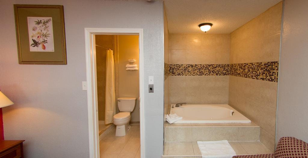 Scottish Inn And Suites - Bensalem-Philadelphia Екстер'єр фото