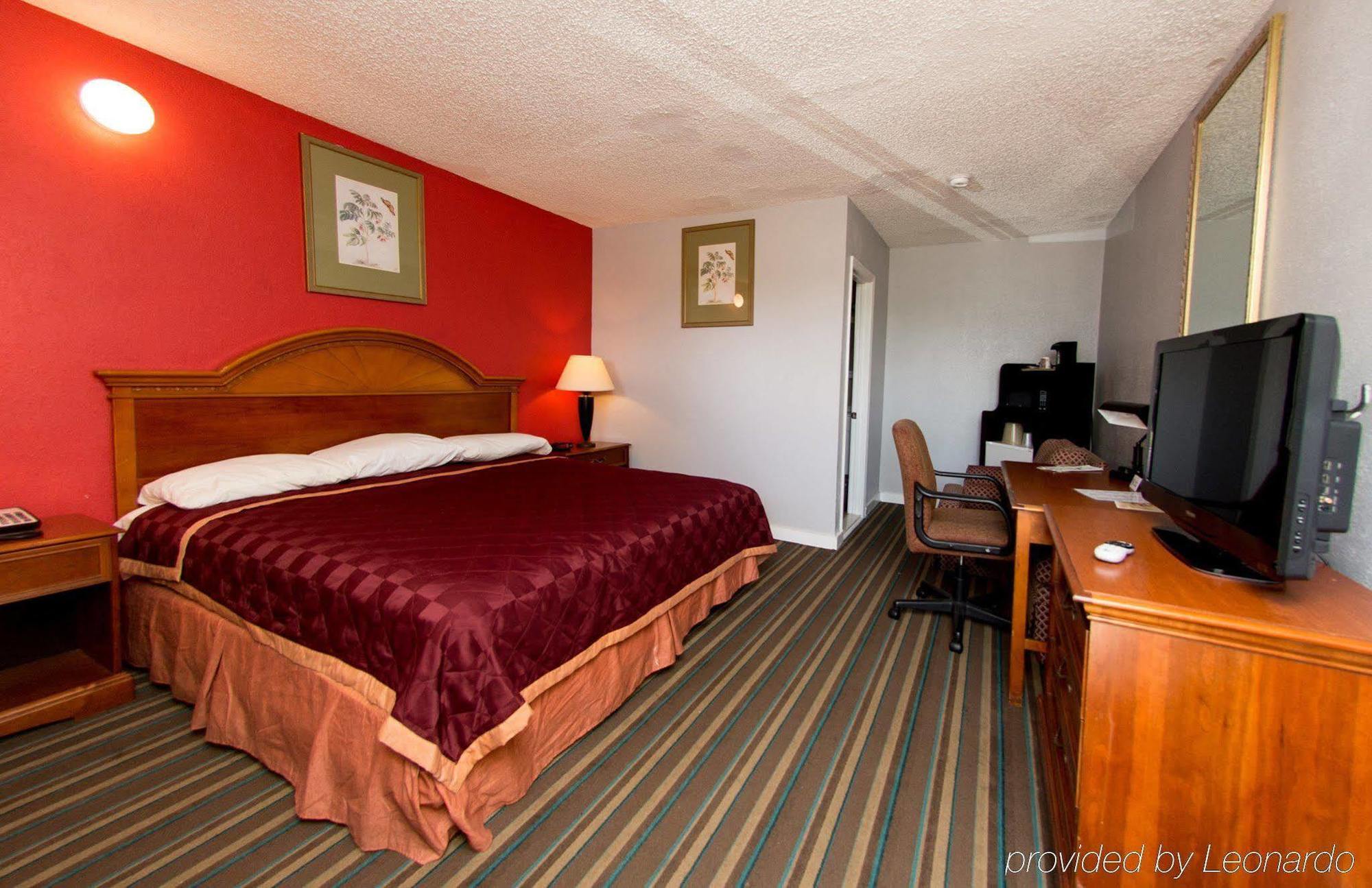 Scottish Inn And Suites - Bensalem-Philadelphia Екстер'єр фото