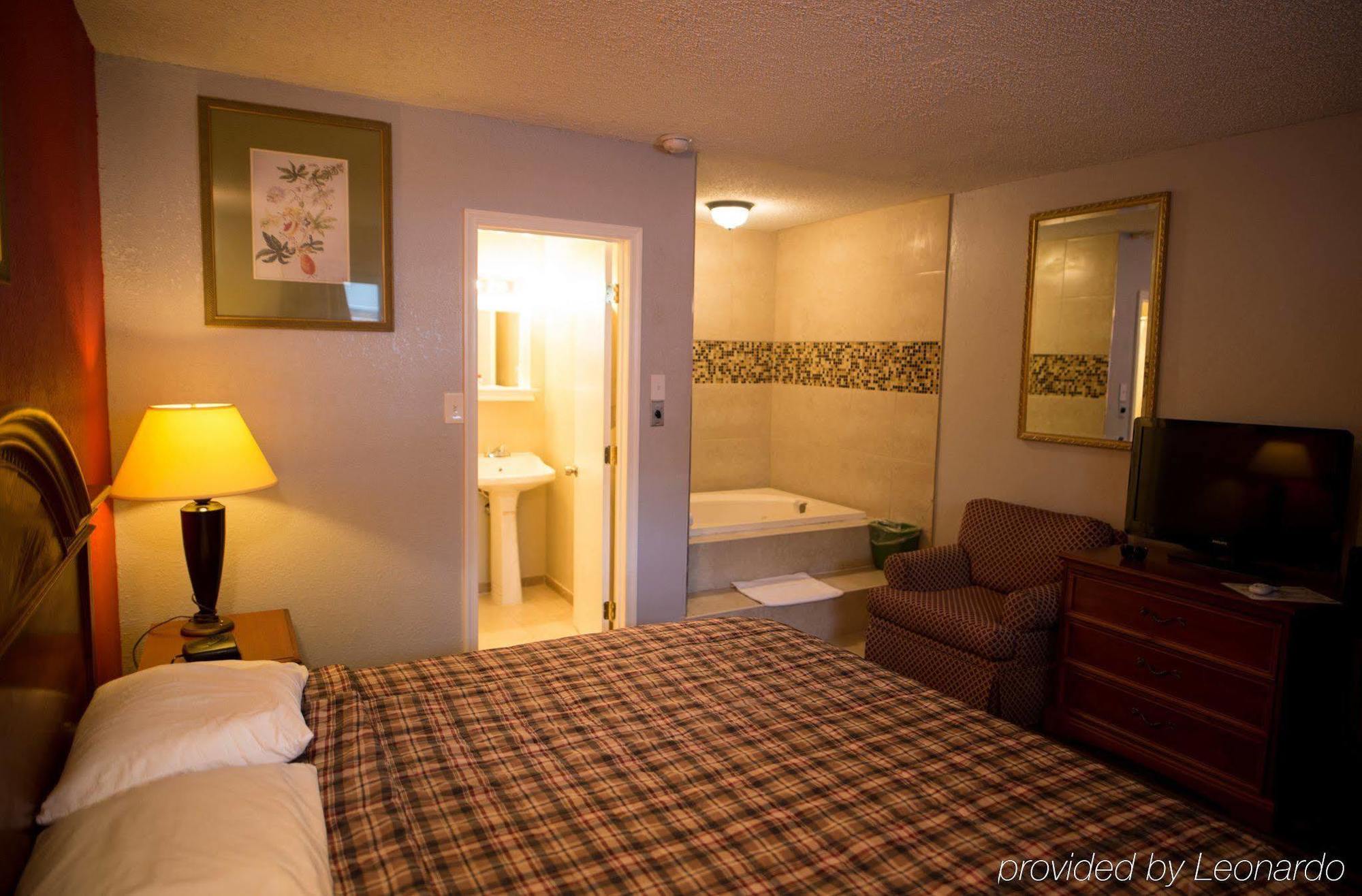 Scottish Inn And Suites - Bensalem-Philadelphia Екстер'єр фото